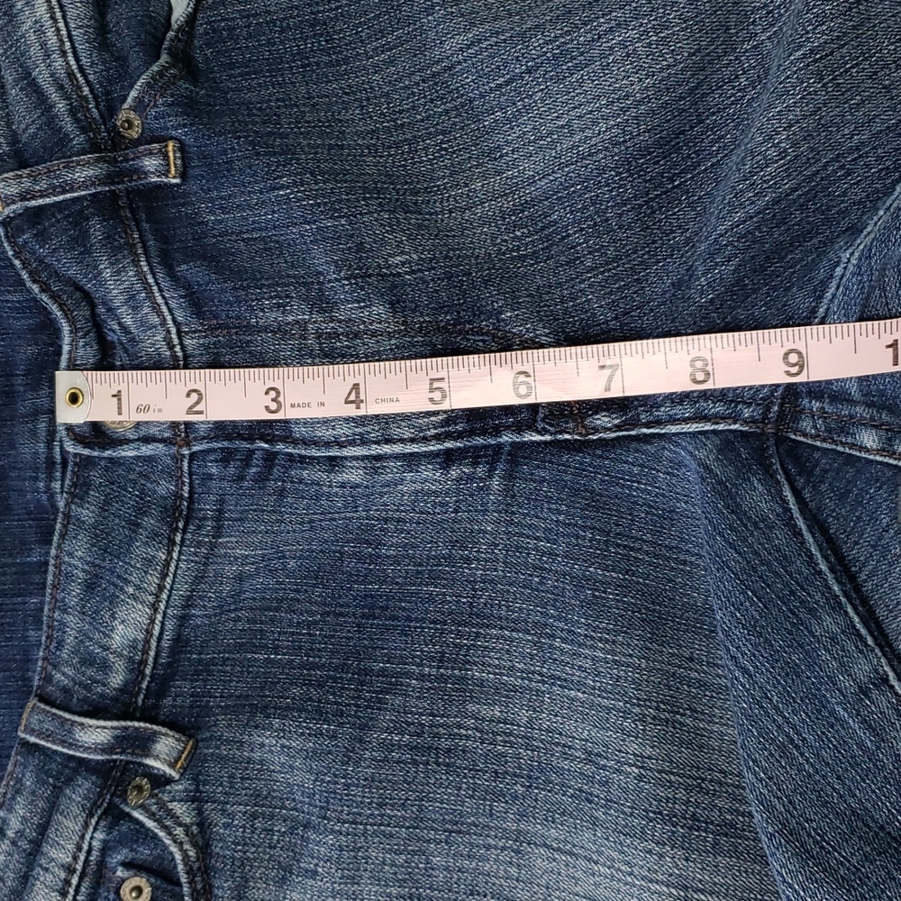 LEVI'S cutoff shorts - Picture 11 of 13